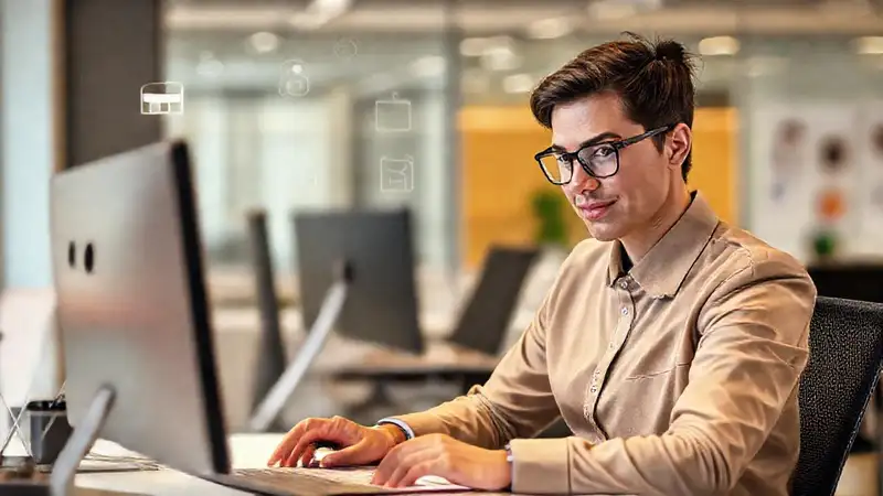 Profesional digital con certificación en oficina moderna